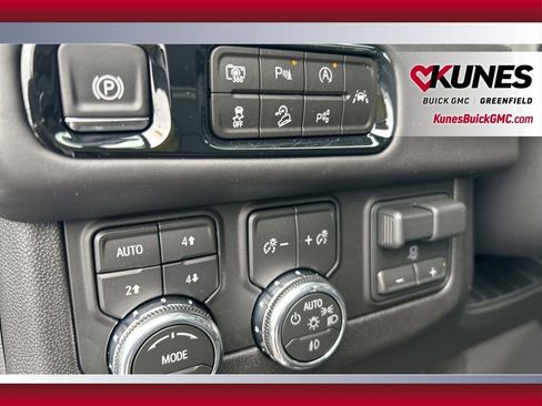 New 2026 GMC Yukon XL AT4 Ultimate image 15