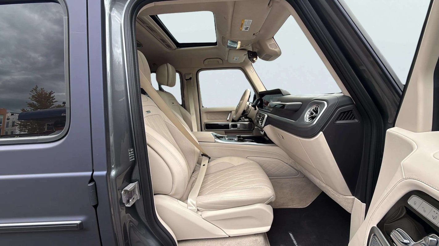Used 2025 Mercedes-Benz G 63 AMG 4MATIC image 16