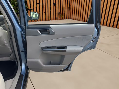 Used 2012 Subaru Forester 2.5X image 13