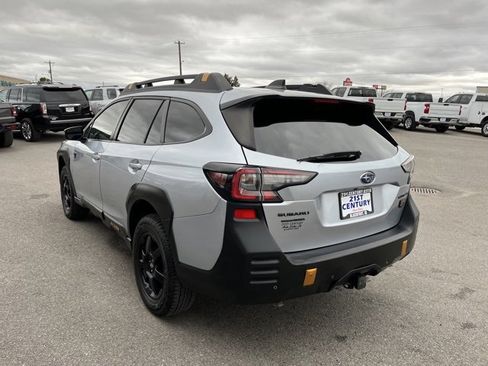 Used 2024 Subaru Outback Wilderness image 12