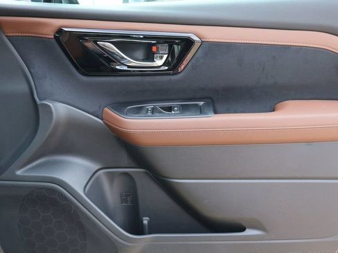 New 2026 Subaru Forester Touring AWD/4WD image 10