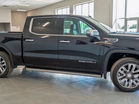 New 2025 GMC Sierra 1500 Denali w/ Denali Reserve Package image 6