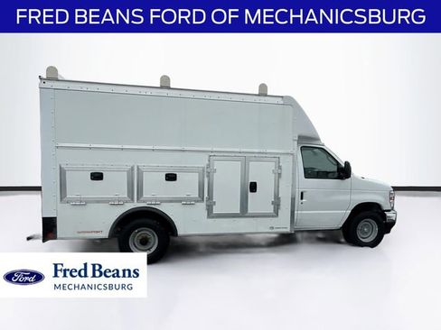New 2026 Ford E-350 and Econoline 350 Super Duty w/ Power Equipment Group RWD image 8
