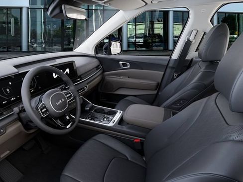 New 2026 Kia Carnival SX FWD image 17
