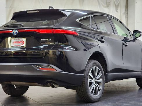 Used 2021 Toyota Venza LE AWD/4WD image 5