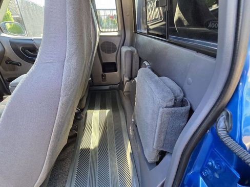 Used 2001 Ford Ranger XLT image 11