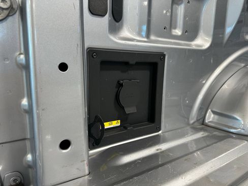 Used 2023 Ford F150 Lariat AWD/4WD image 42