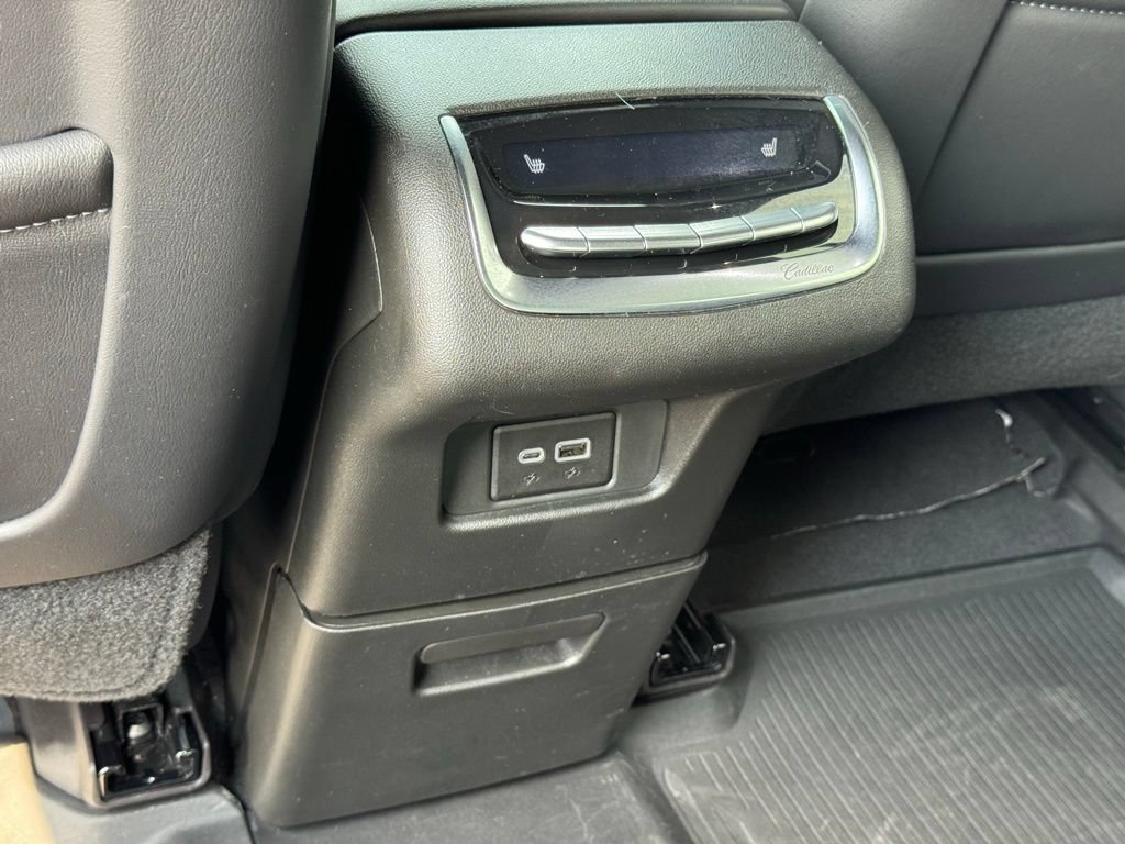 Certified 2024 Cadillac XT6 Sport w/ Technology Package AWD/4WD image 37