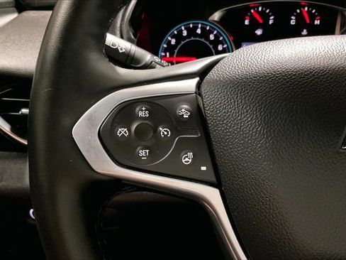 Used 2023 Chevrolet Traverse RS w/ LPO, Floor Liner Package AWD/4WD image 18