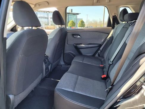 Used 2023 Nissan Rogue SV image 13