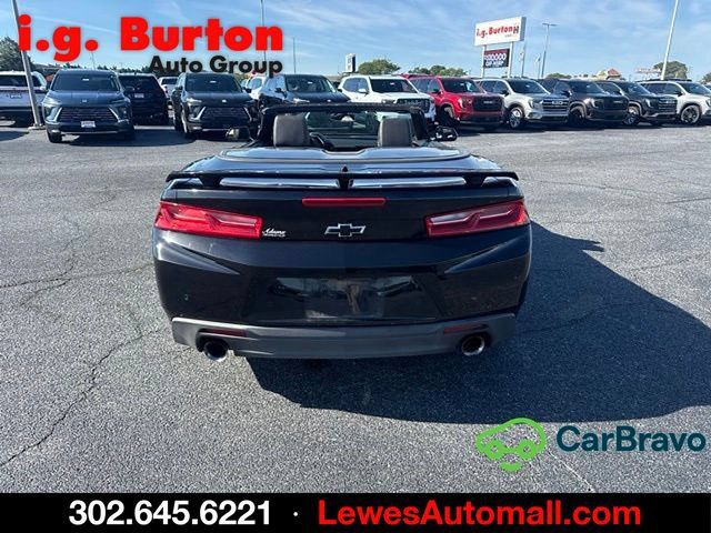 Used 2017 Chevrolet Camaro LT RWD image 4