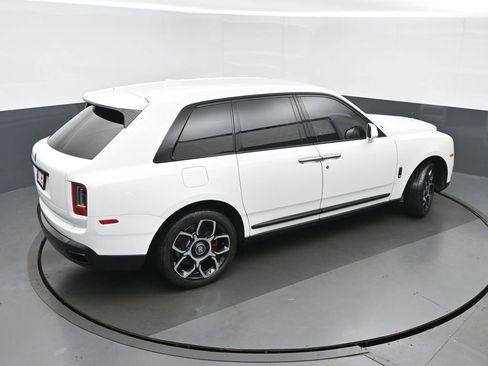 Used 2021 Rolls-Royce Cullinan Black Badge AWD/4WD image 41