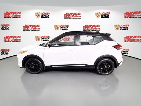 Certified 2023 Nissan Kicks SR w/ SR Premium Package FWD image 13