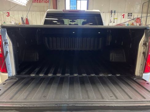 Used 2020 Chevrolet Silverado 1500 LT w/ All-Star Edition AWD/4WD image 26