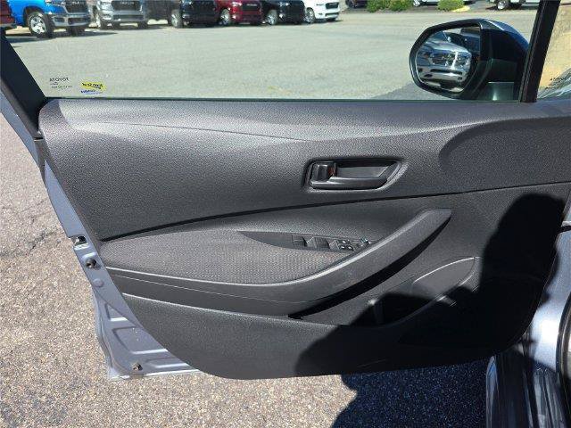 Used 2024 Toyota Corolla LE FWD image 19