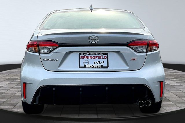 Used 2026 Toyota Corolla SE w/ SE Package FWD image 5