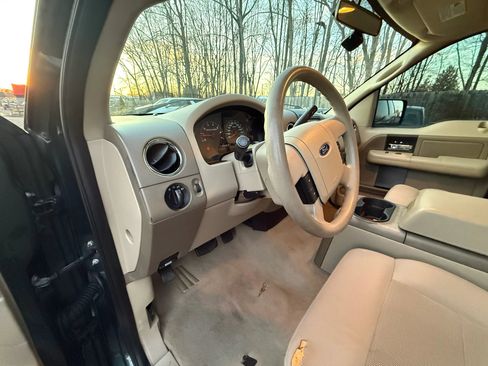 Used 2004 Ford F150 FX4 image 11