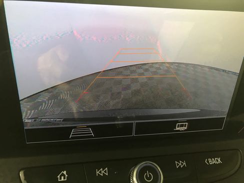 Used 2022 Chevrolet Blazer LT image 37