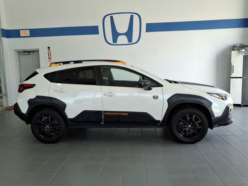 Certified 2024 Subaru Crosstrek 2.5i Wilderness w/ Crosstrek Mirror Package AWD/4WD image 4