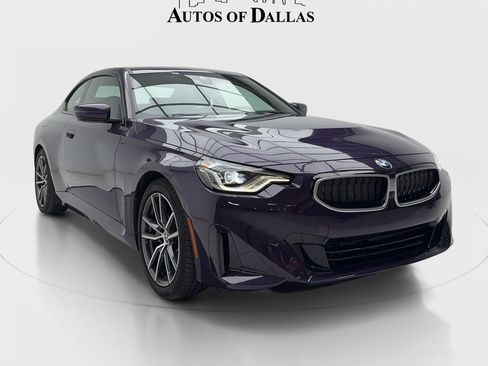 Used 2025 BMW 230i Coupe RWD image 2