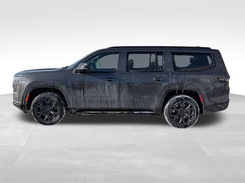 New 2026 Jeep Grand Wagoneer Limited AWD/4WD image 3