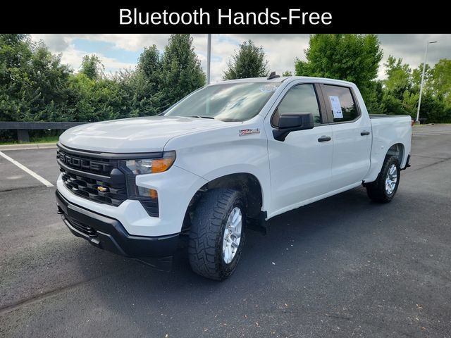 Used 2024 Chevrolet Silverado 1500 W/T AWD/4WD image 3