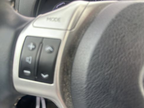 Used 2012 Lexus CT 200h Premium w/ Leather Pkg image 7