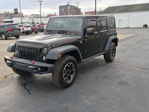 Used 2015 Jeep Wrangler Unlimited Rubicon image 7