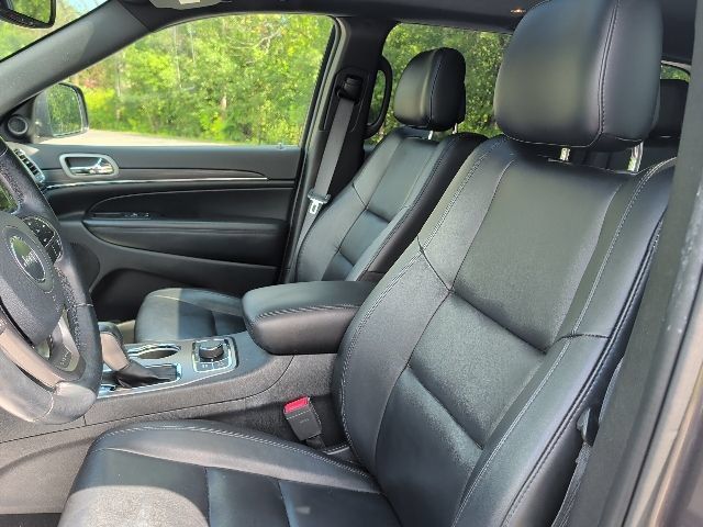 Used 2021 Jeep Grand Cherokee Limited w/ Trailer Tow Group IV AWD/4WD image 12