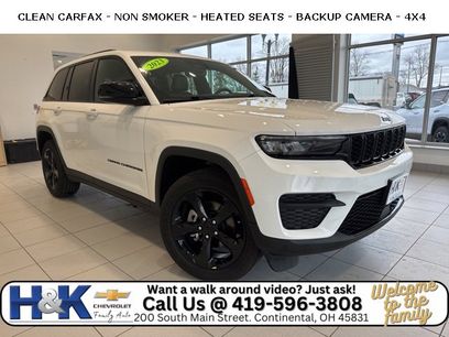 Used 2023 Jeep Grand Cherokee Altitude