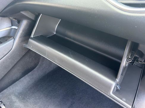 Used 2021 Chevrolet Malibu LT image 25