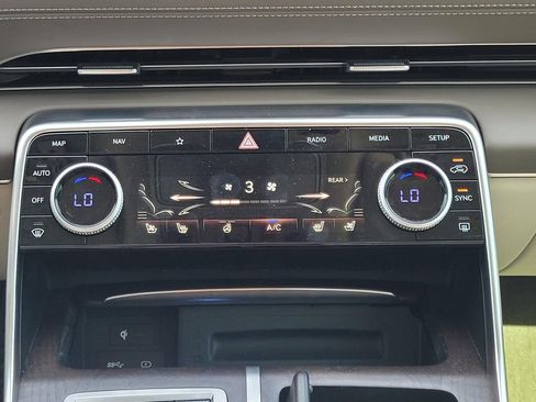 Used 2023 Genesis GV80 3.5T w/ Prestige Package image 16