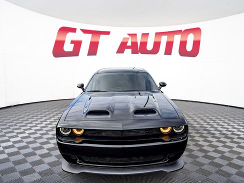 Used 2023 Dodge Challenger SRT Hellcat image 2