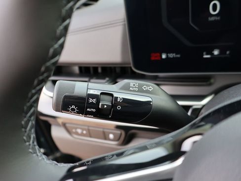 New 2026 Kia Carnival SX Prestige FWD image 39