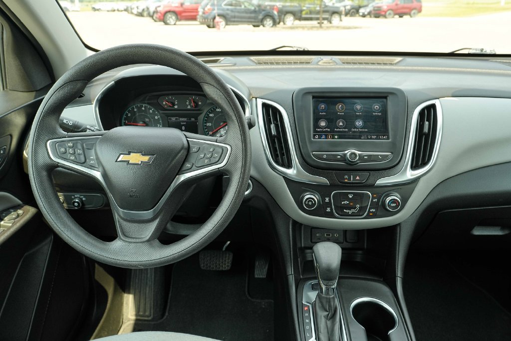 Used 2022 Chevrolet Equinox LS AWD/4WD image 30