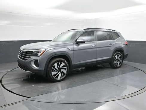 New 2026 Volkswagen Atlas SE image 19