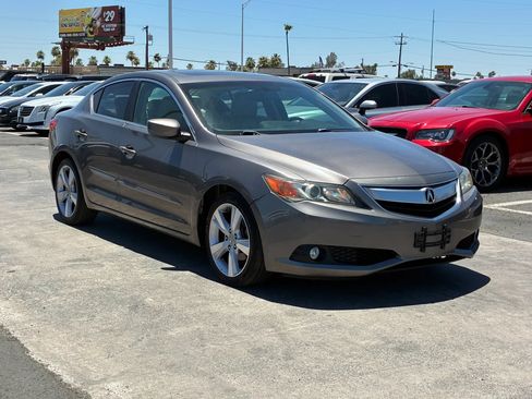 Used 2014 Acura ILX w/ Premium Package FWD image 12