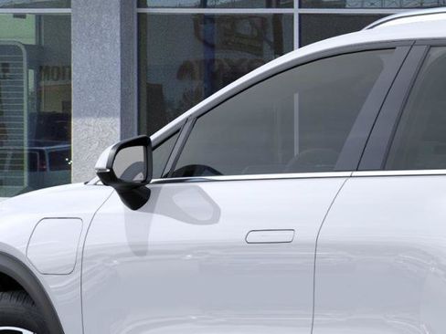 New 2026 Chevrolet Equinox EV LT FWD image 12