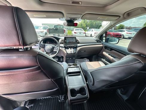 Used 2025 Honda Odyssey Elite image 21