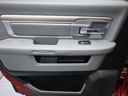 Used 2013 RAM 1500 Big Horn image 31