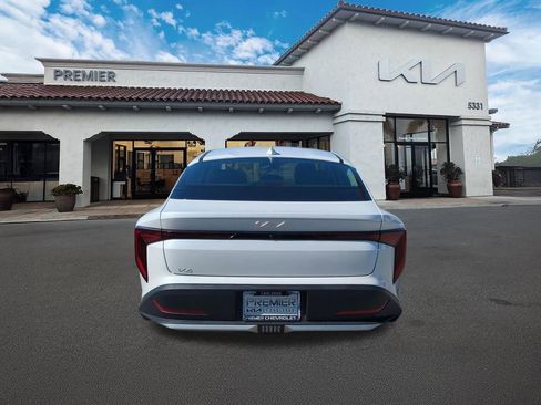 New 2025 Kia K4 EX image 7