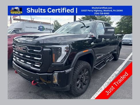 Used 2024 GMC Sierra 2500 AT4 w/ AT4 Preferred Package AWD/4WD image 1