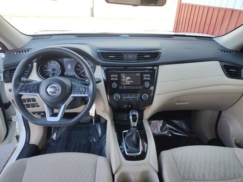 Used 2017 Nissan Rogue S image 14