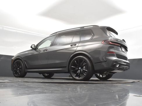 Used 2026 BMW X7 xDrive40i w/ Executive Package AWD/4WD image 43
