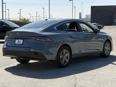 New 2026 Nissan Sentra SV FWD image 6