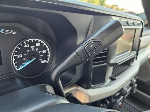 Used 2024 Ford F250 XLT image 22