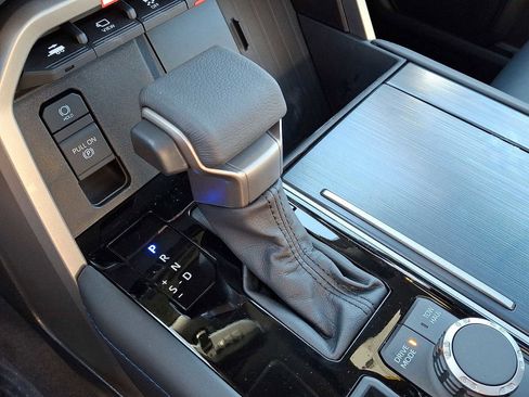 New 2026 Toyota Tundra Platinum image 15