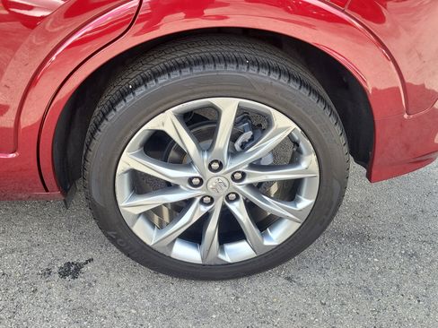 Used 2024 Buick Encore GX Avenir image 9