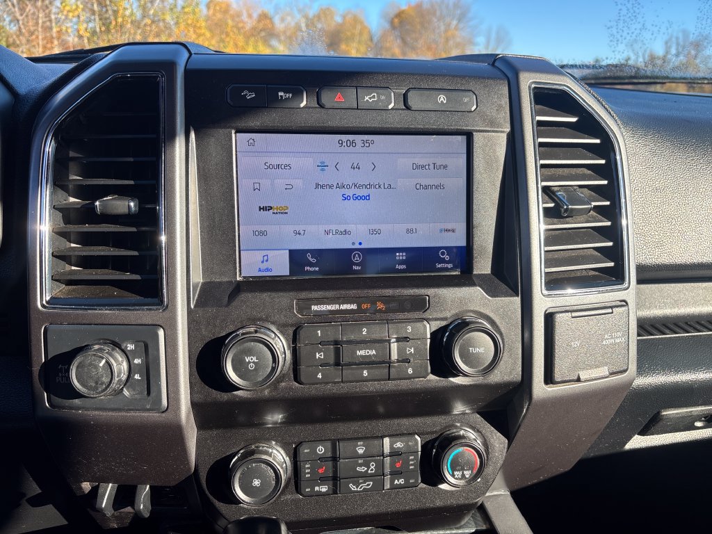 Used 2020 Ford F150 XLT w/ Equipment Group 302A Luxury AWD/4WD image 19