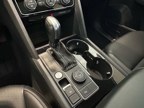 Certified 2023 Volkswagen Atlas SEL image 13